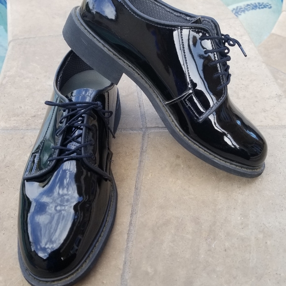 Bates High Gloss Oxford Shoe - Picture 6 of 14